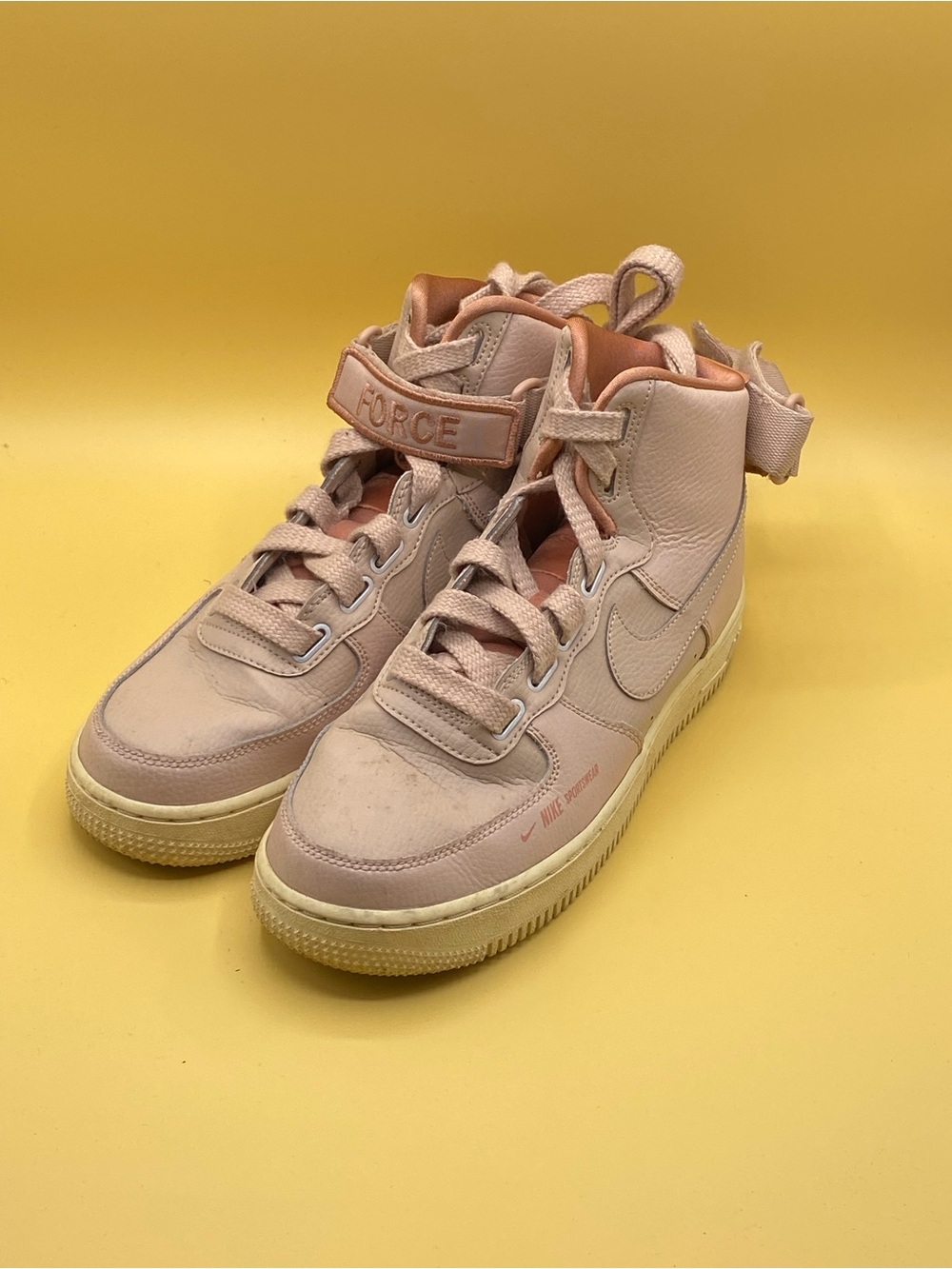 Nike Air Force 1 High Utility beige/pink - Picture 2 of 4